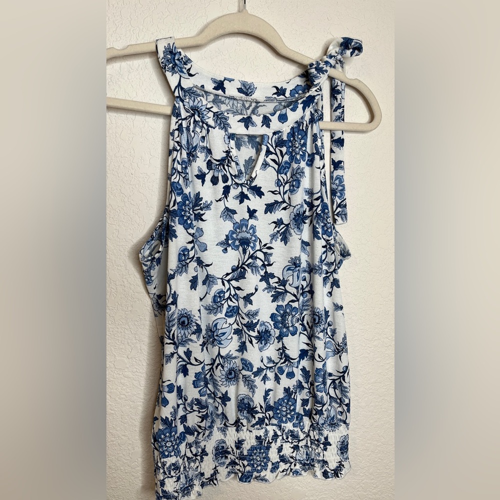 Women's Blue Floral Tie-Shoulder Tank Top - Unbranded, Size M